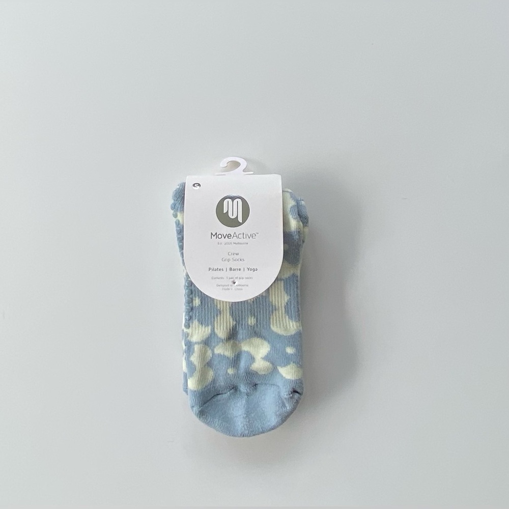 MoveActive Crew Grip Socks, Non-Slip Grip Socks Pilates, Barre Yoga Sz S (5.7.5)